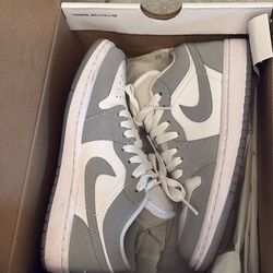 Air Jordan 1 low