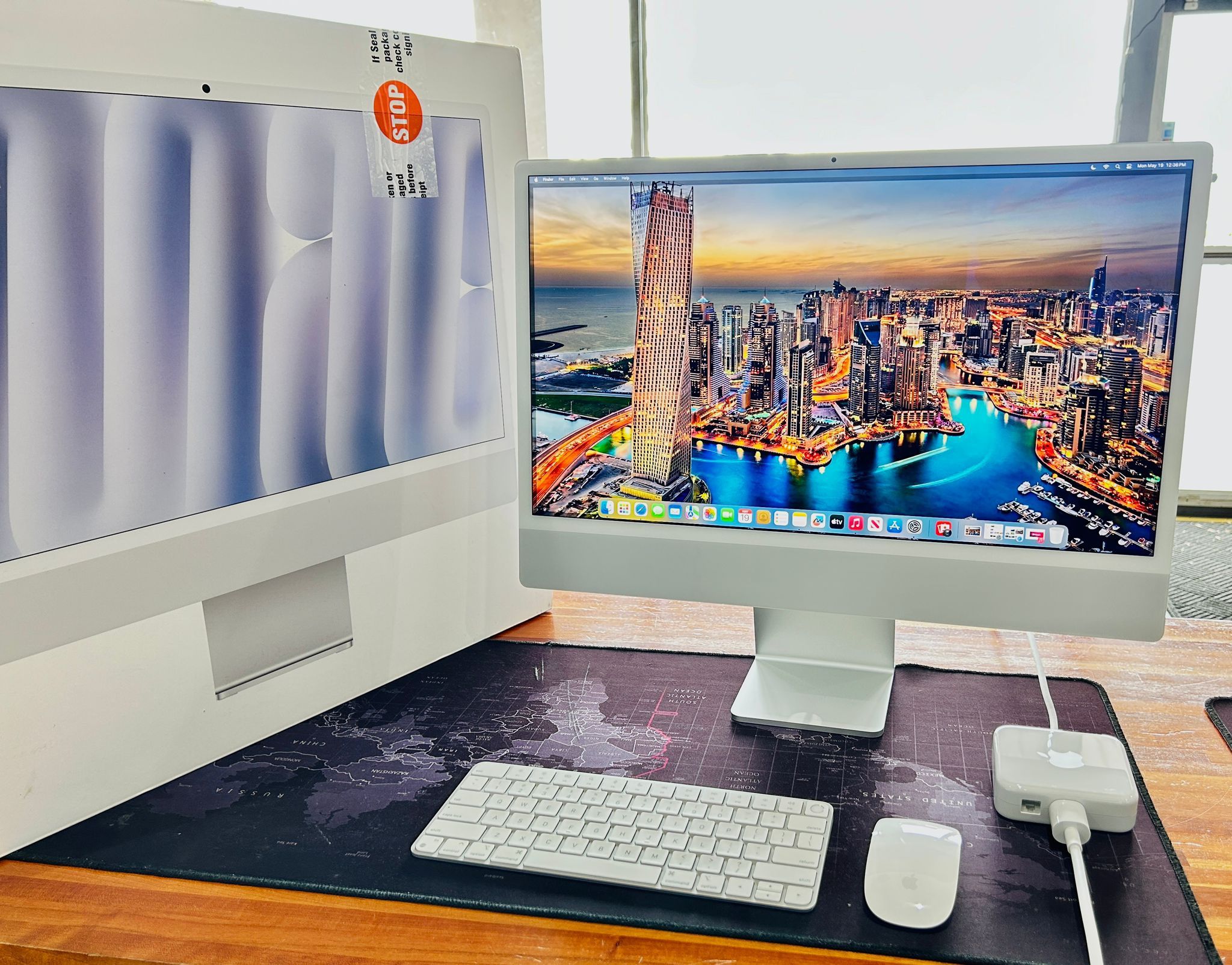 Apple iMac 24” (M1 CHIP) 2021 8CORE 16GB RAM 1TB Like New IN BOX!!!