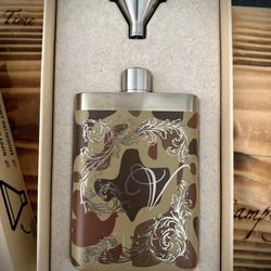 YETI Flask Custom Engraving 