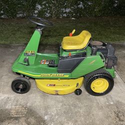 Lawn Tractor John Deere Gx 85 