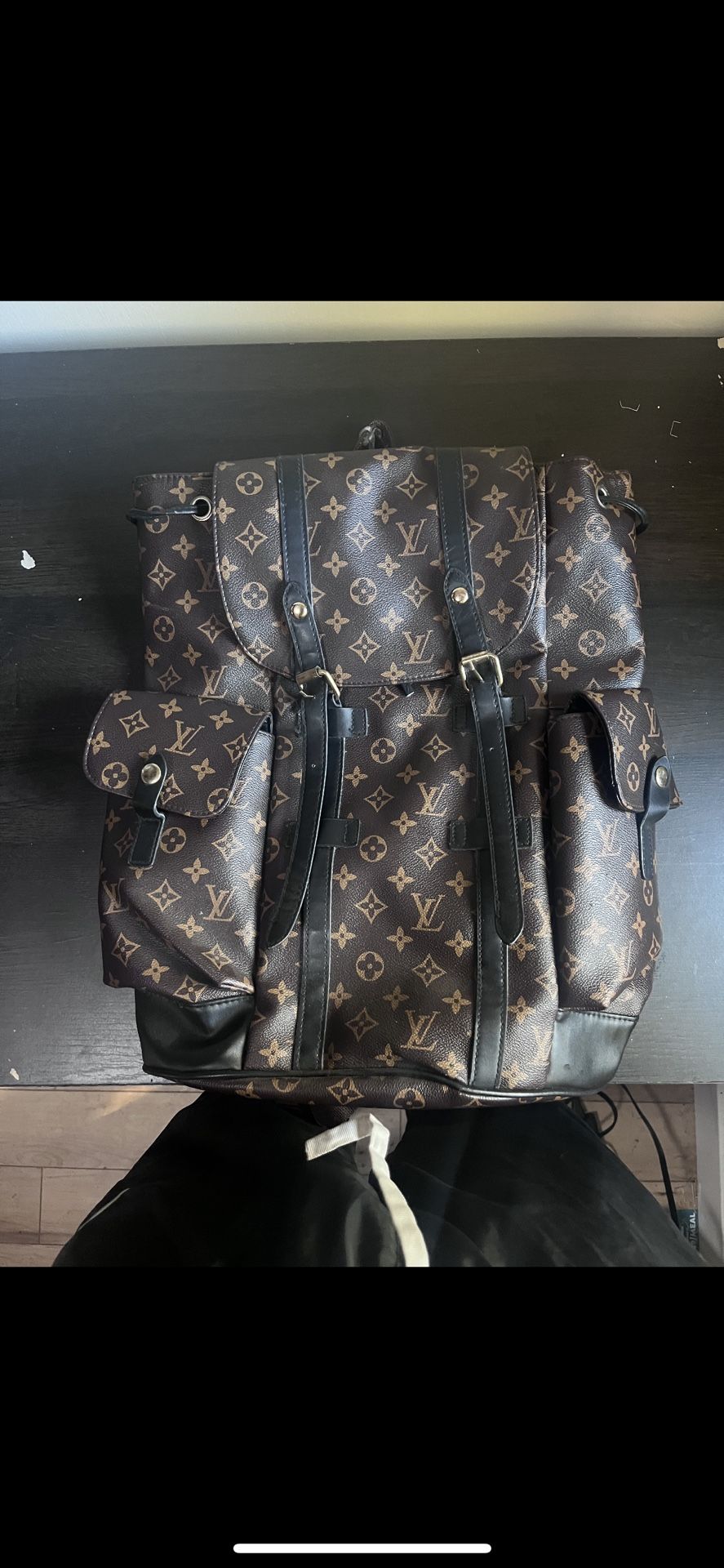 LV Bag Up For Sell 