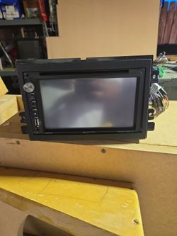 Soundstream VR-651B Double Din Car Stereo