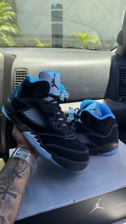 Black Carolina Jordan 5 Size 7Y