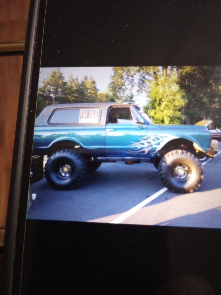 Chevy Blazer