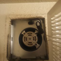 Bathroom Fan !