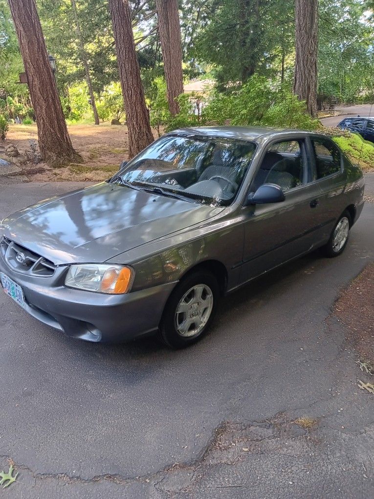 2002 Hyundai Accent
