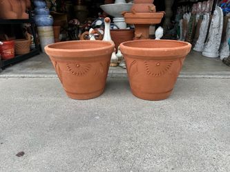 Clay pot
