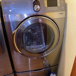 Samsung DV448AEP 7.4 cu. ft. Super Capacity Electric Dryer - Stainless Platinum