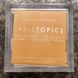 Table Topics Inspiring Family Dinner : Questions to Start Great Conversations Cards