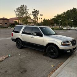 2003 Ford Expedition