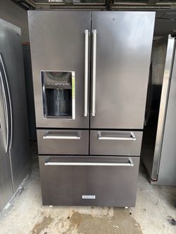 KITCHEN AID BOTTOM FREEZER REFRIGERATOR 36 INCHES WORKING GREAT