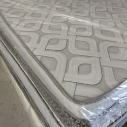 PLUSH PILLOW TOP SET WITH Delivery 