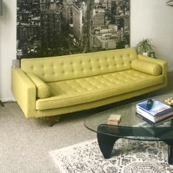 Couch/ Sofa
