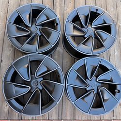 2026 Tesla Model 3 Forged Warp Wheels 20x9 / 20x10 Staggered