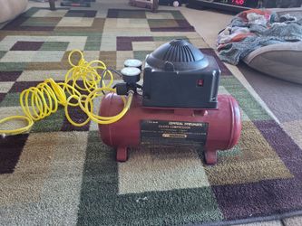 Central pneumatic air compressor