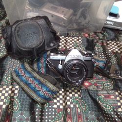 Vintage Pentax 35mm Film Camera 