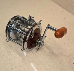 Vintage Penn Senator 113H 4/0 Special Ball Bearing Conventional Reel USA Clean