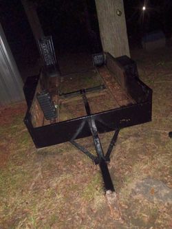 5×8 lawntractor utility trailer with folding ramps to drive on to