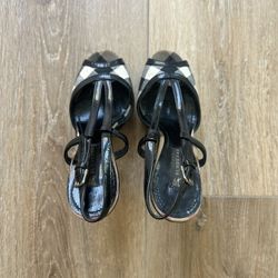 Burberry size 36 heels Runs More Like 35.5