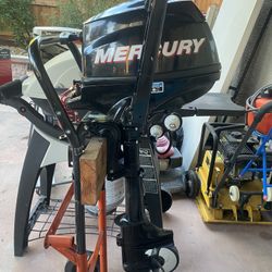 3.5 Hp Mecury Outboard Motor