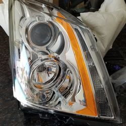 CADILLAC CTS HEADLIGHT 2008-2014  RIGHT SIDE PASS NEW