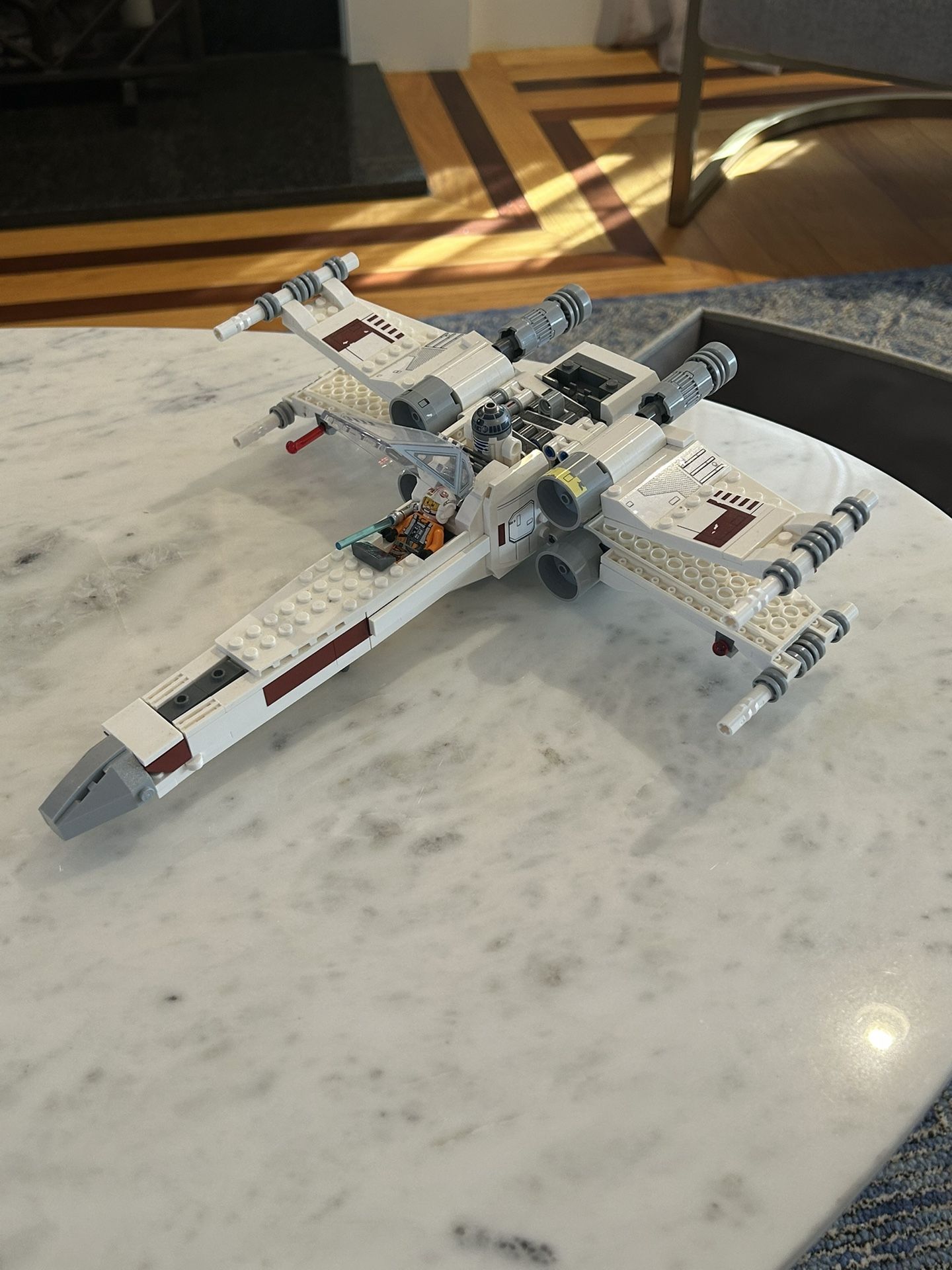 Pre-Built Luke Skywalker’s X Wing Fighter