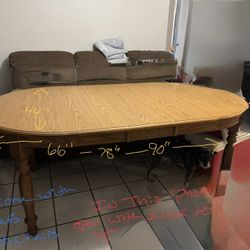 Expanding Dining Table 