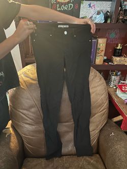 Women’s black jeans