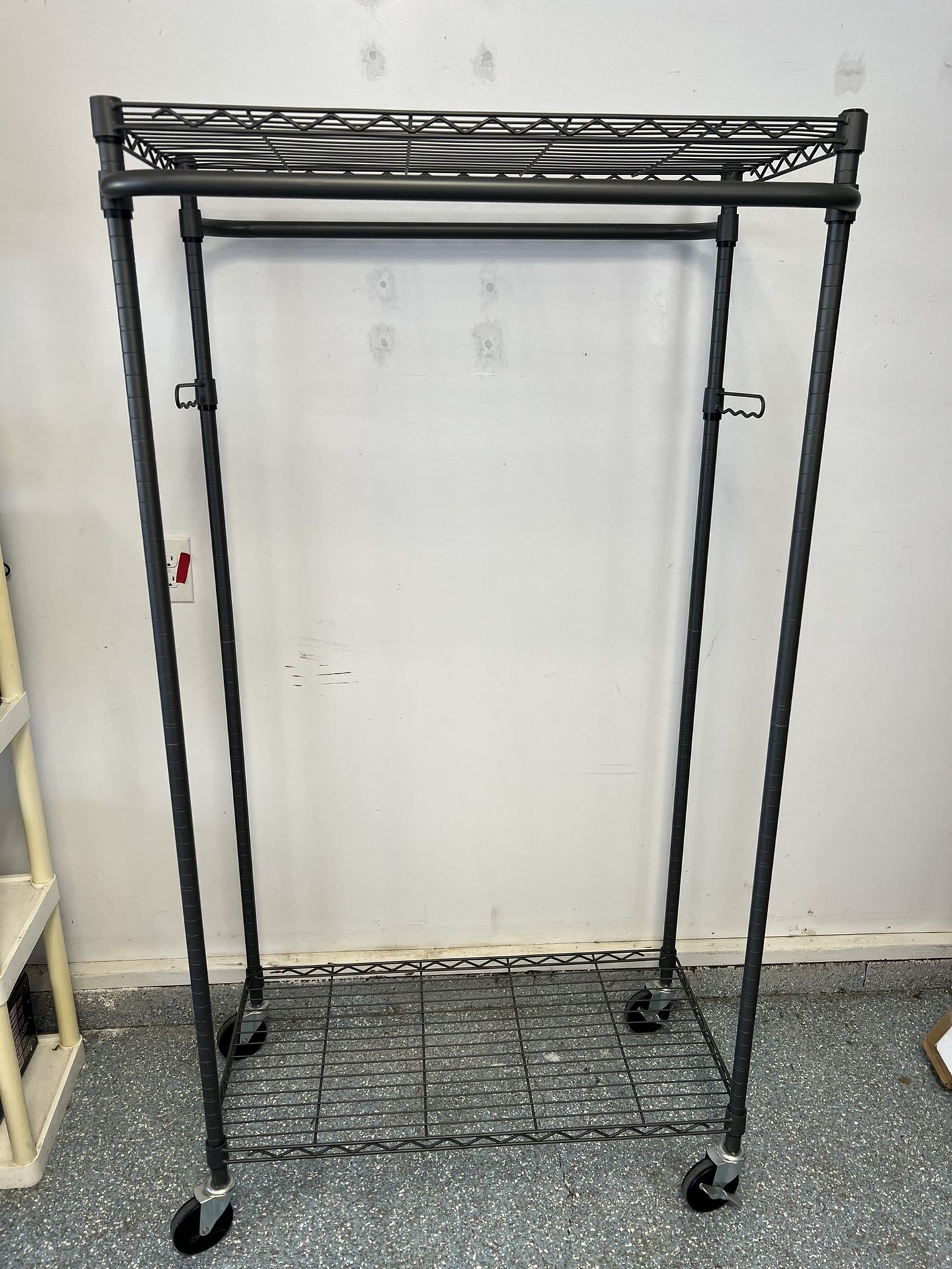 Heavy Duty Rolling Clothing Rack