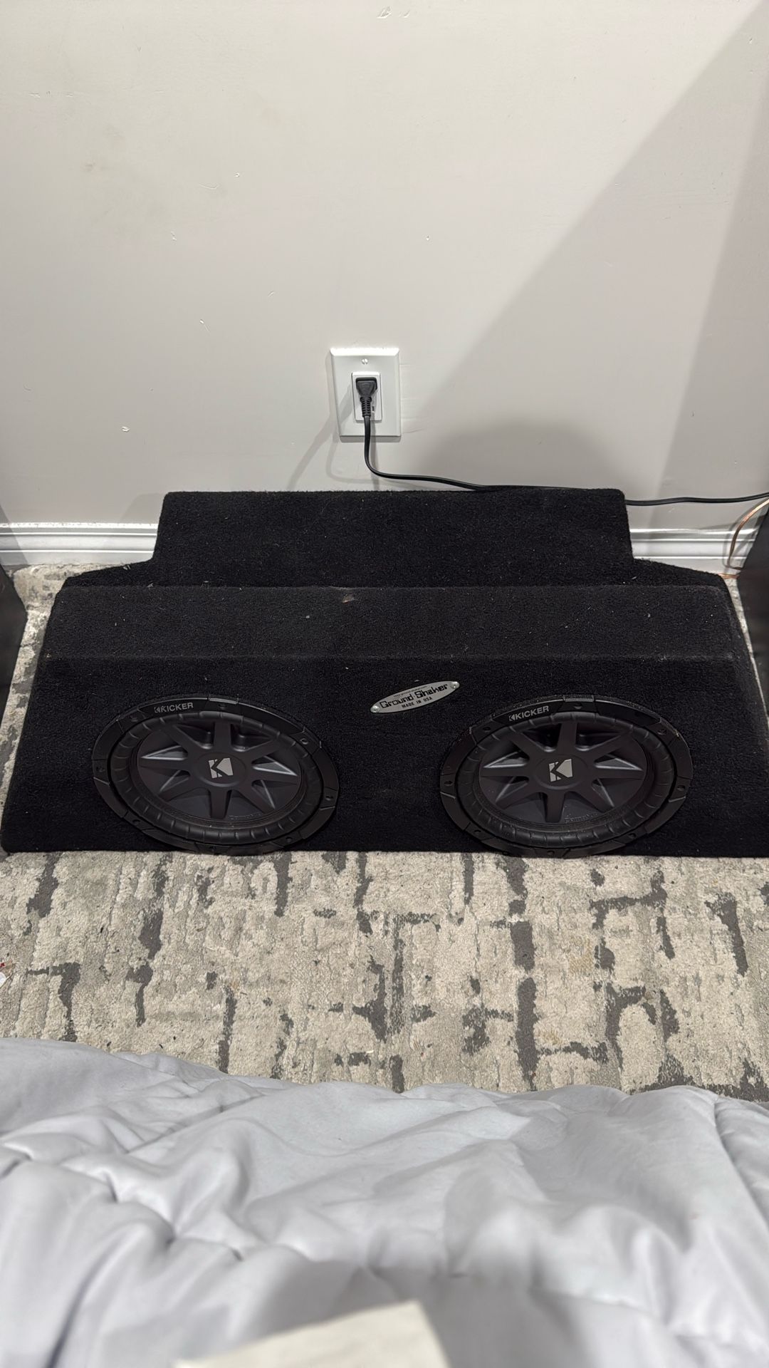 Kicker Comp Vr 