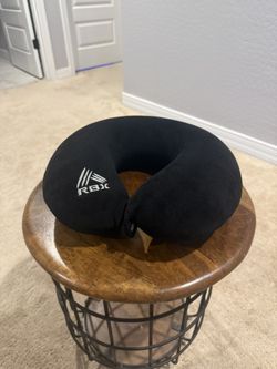 Neck pillow