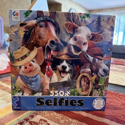 Ceaco Selfies 550 Piece Puzzle