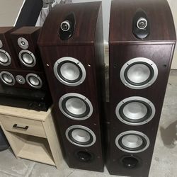 Yamaha Receiver And Tower Speakers