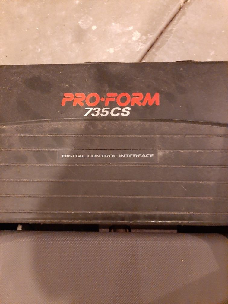Proform 735CS Treadmill for Sale in Bolingbrook, IL OfferUp