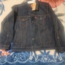 Levistrauss  jacket size small four pockets$70