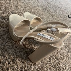 Steve Madden Heels- Size 6