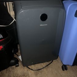 Hisense 1000 BTU Portable AC