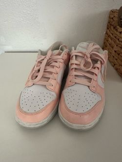 pink nike dunks