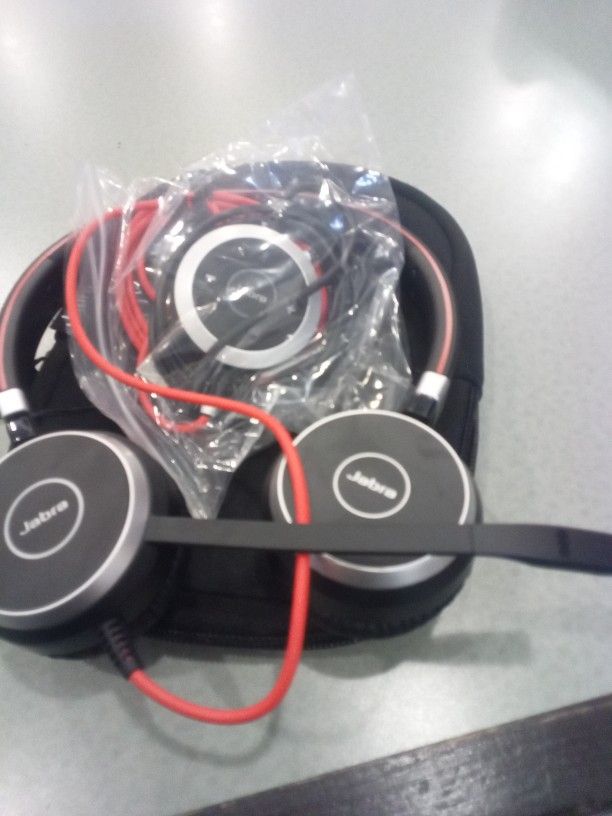 jabra headphone and mic