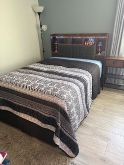 Bedroom set