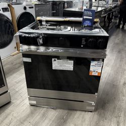 Samsung BESPOKE Slide In Gas Range With Airfry💥ON SALE NOW💥