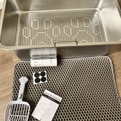 Litter Box New with a new rug