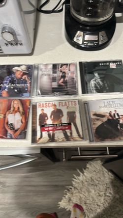 Cd s 3 dollars a CD