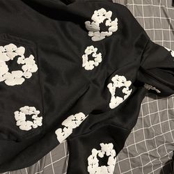 Denim TearsCotton Wreath Hoodie 'Black White