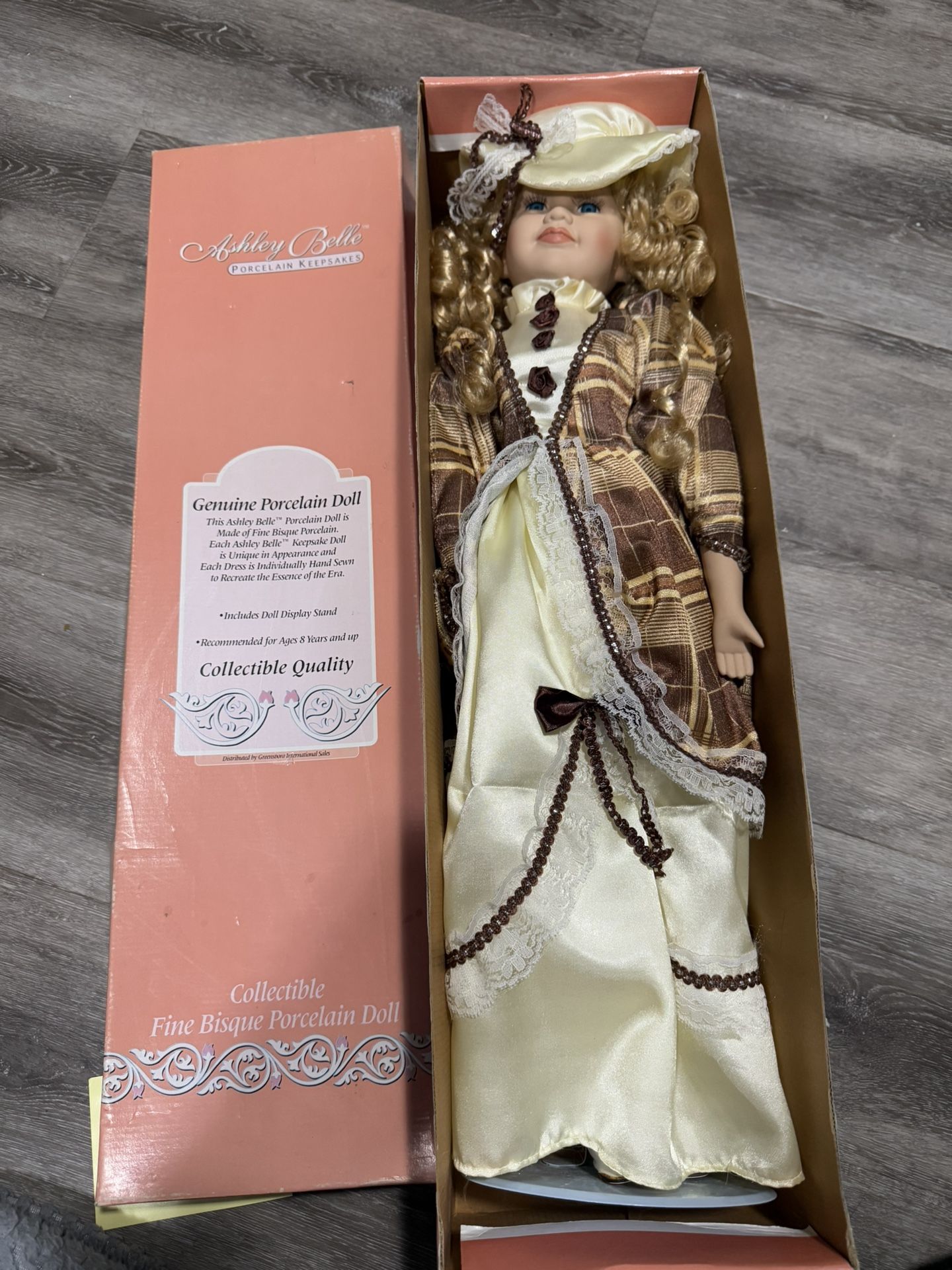 1988 Vintage 24" Ashley Belle Pearl porcelain Doll