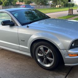 2006 Ford Mustang