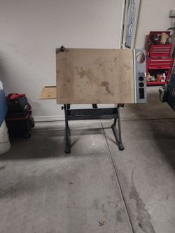 Drafting table