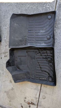 Nissan Rogue 2023  All weather protection mat