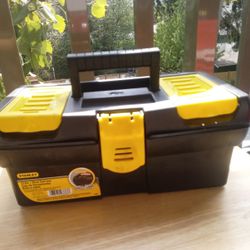 Stanley 12.5in (32cm) Toolbox with Top Parts Organizer – Durable & Portable
