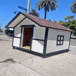 Dog Houses and Kennels - Comfort Mixed with Durability major beyond